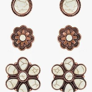 Western Floral Concho Cream Stud Earrings Set